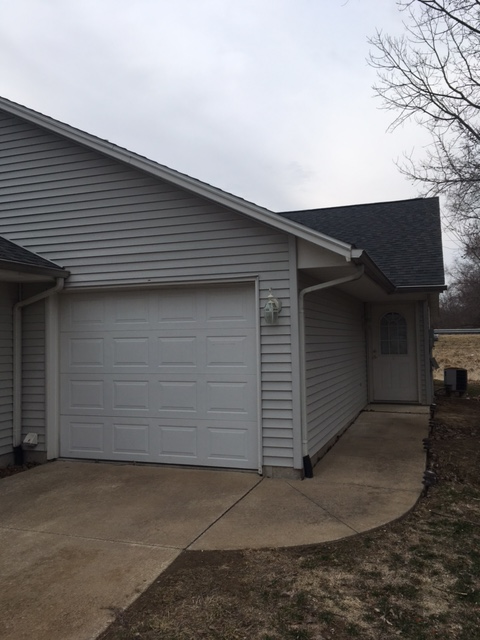 2919 Bluff Ridge Drive - 1